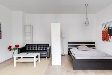 Wohnung zur Miete Wohnen auf Zeit 1.495 € 2 Zimmer 40 m² frei ab 01.01.2025 Landhausstrasse Kernerviertel Stuttgart 70190