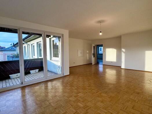 Wohnung zur Miete 650 € 3 Zimmer 95 m² 3. Geschoss frei ab sofort Friedrichstraße 27 Lüdenscheid Lüdenscheid 58507