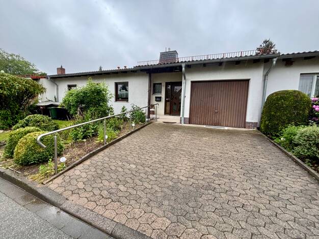 Reihenmittelhaus zum Kauf 329.000 € 5 Zimmer 116 m² 400 m² Grundstück Neustadt Neustadt b.Coburg 96465