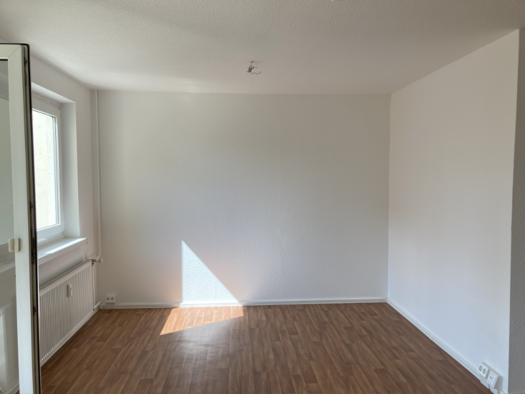 Wohnung zur Miete 340 € 2 Zimmer 52,2 m² 3. Geschoss frei ab 01.03.2026 Berliner Straße 4 Berliner Platz Erfurt 99091
