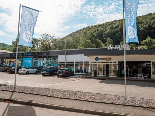 Haus zum Kauf 2.500.000 € 12 Zimmer 463,5 m² 3.358 m² Grundstück Belsenberg Künzelsau 74653