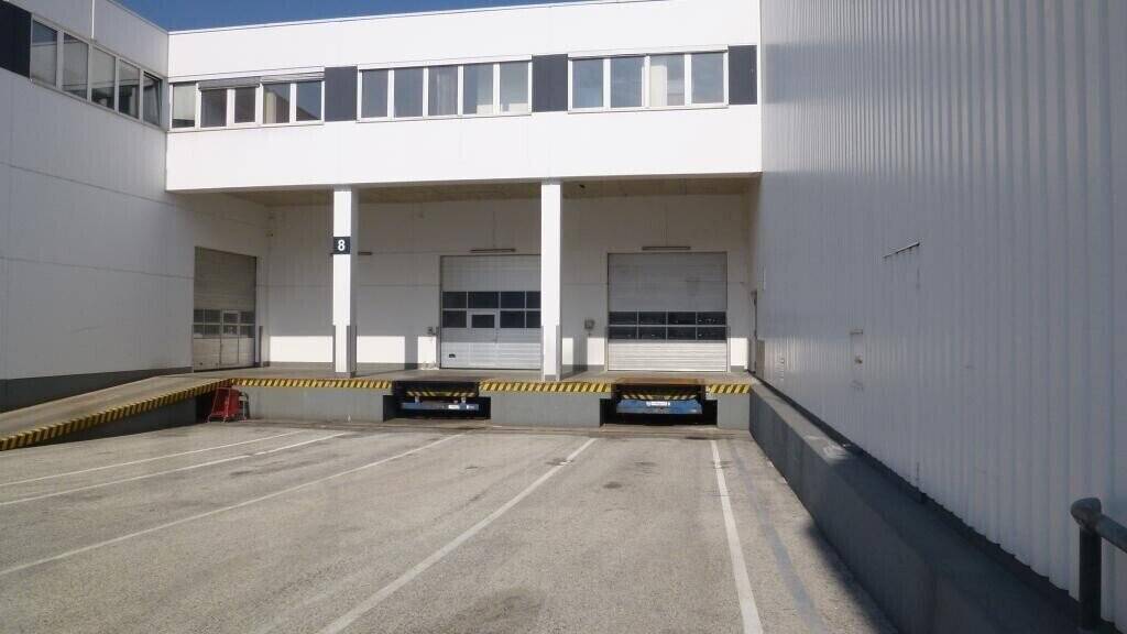 Büro zur Miete 10,50 € Wiener Neudorf 2351