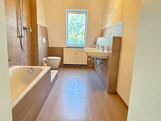 Wohnung zum Kauf 379.990 € 3 Zimmer 98 m² 1. Geschoss Laubegast Ortsamtsbereich Leuben 01279