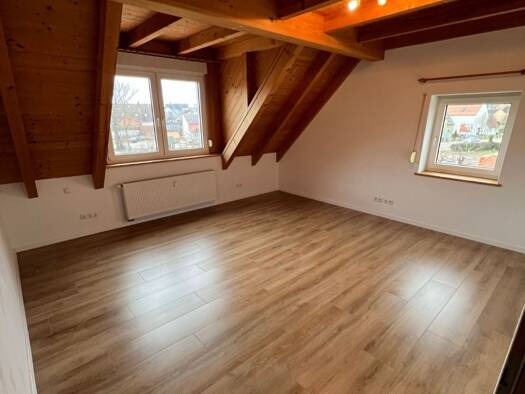 Wohnung zur Miete 1.440 € 7 Zimmer 160 m² Geschoss 2/3 frei ab 01.11.2026 Aurach Aurach 91589