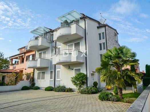 Doppelhaushälfte zum Kauf 1.584.999 € 20 Zimmer 304 m² Grundstück Rovinj 52210