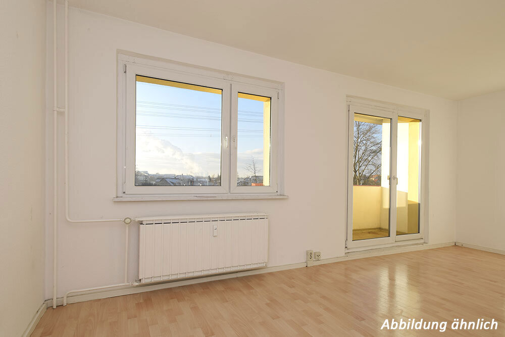 Wohnung zur Miete 290 € 3 Zimmer 57,9 m²<br/>Wohnfläche 4.<br/>Geschoss 01.02.2025<br/>Verfügbarkeit Guldenstraße 9 Silberhöhe Halle 06132