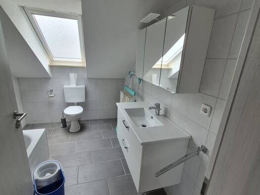 Wohnung zur Miete 470 € 2 Zimmer 64 m² 3. Geschoss frei ab sofort Otto-Hahn-Str. 14 Niederwerrn 97464