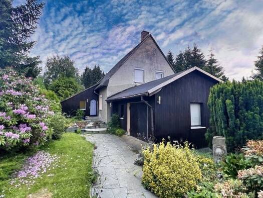 Einfamilienhaus zum Kauf 269.000 € 5 Zimmer 175 m² 2.970 m² Grundstück Beerheide Auerbach 08209
