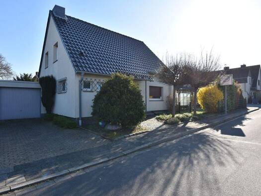 Einfamilienhaus zum Kauf 529.000 € 4 Zimmer 111,9 m² 581 m² Grundstück Hoisten Neuss 41469