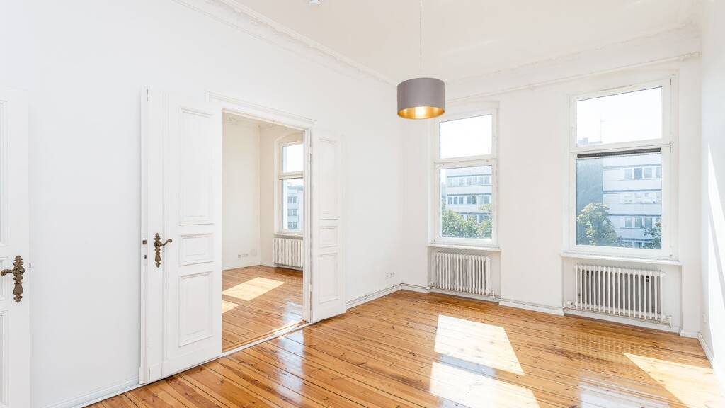 Wohnung zum Kauf 657.000 € 4 Zimmer 101,1 m² 3. Geschoss Bismarckstraße 59 Charlottenburg Berlin 10627