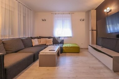 Wohnung zum Kauf 270.000 € 3 Zimmer 63 m² 1. Geschoss Zambratija 52470