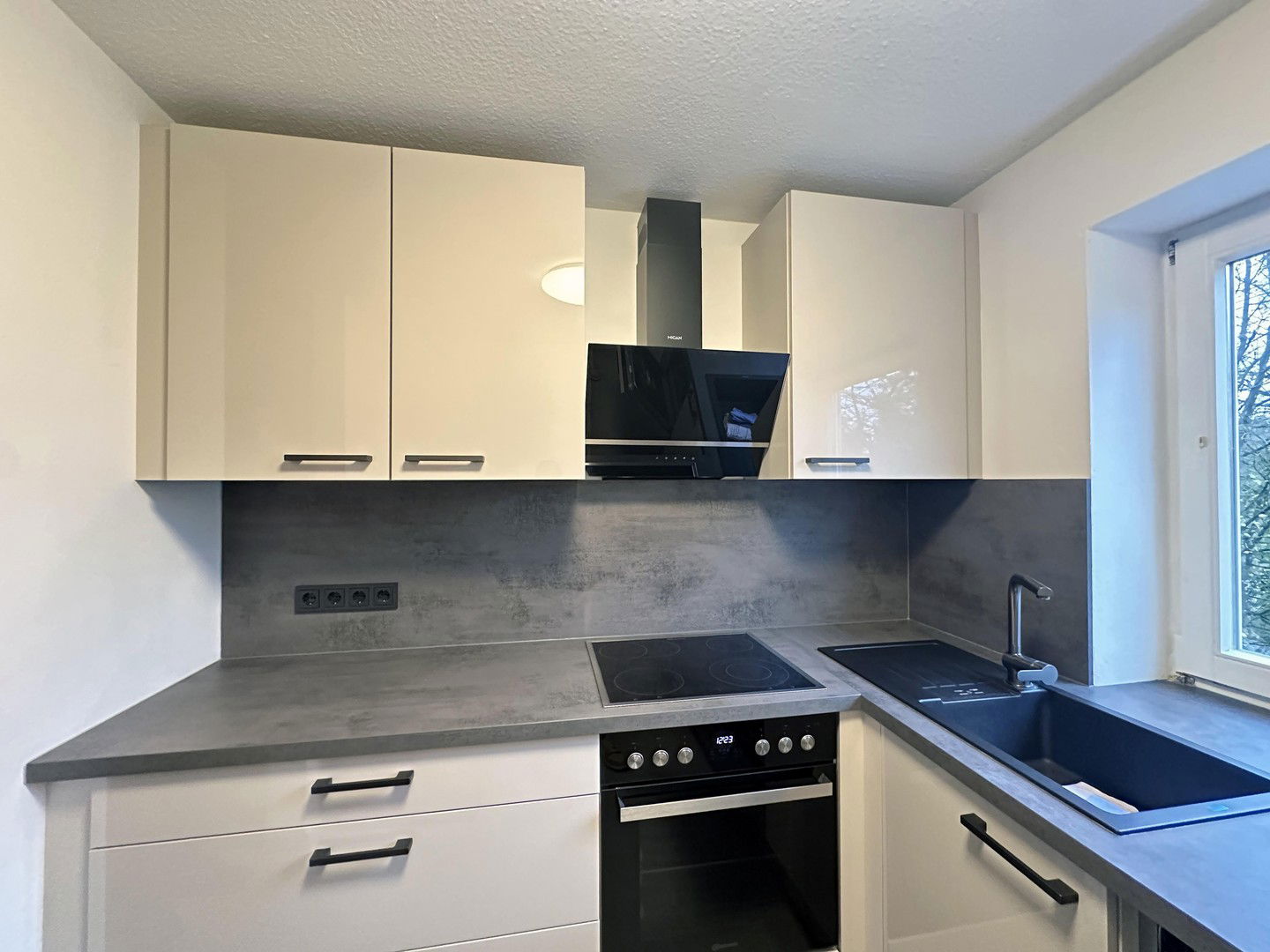 Wohnung zur Miete 645 € 2 Zimmer 62 m²<br/>Wohnfläche EG<br/>Geschoss 01.01.2025<br/>Verfügbarkeit Gothaer Straße 17 Innenstadt Coburg 96450