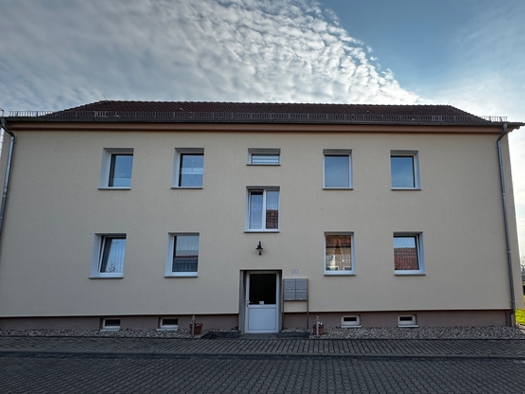 Wohnung zur Miete nur mit Wohnberechtigungsschein 272 € 3 Zimmer 60,5 m² frei ab 01.11.2025 Eßmannsdorfer Str. 20 Schönewerda Roßleben / Schönewerda 06571