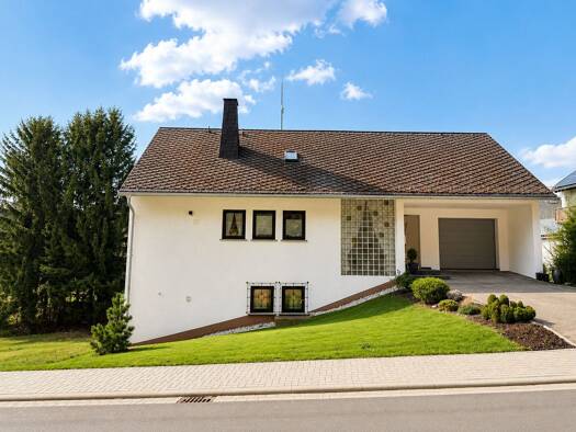 Mehrfamilienhaus zum Kauf 249.000 € 7 Zimmer 217 m² 672 m² Grundstück Dahlheim 56348