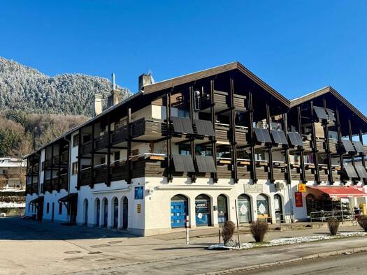 Wohnung zum Kauf 270.000 € 3 Zimmer 77 m² 2. Geschoss Bischofswiesen 83483