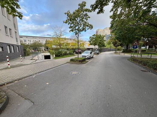 Tiefgarage zur Miete provisionsfrei 40,90 € Seeberg Köln 50769