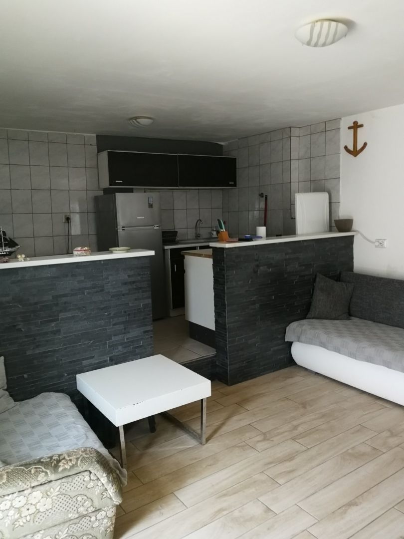 Haus zum Kauf 216.000 € 2 Zimmer 71 m²<br/>Wohnfläche 382 m²<br/>Grundstück Novi Vinodolski center