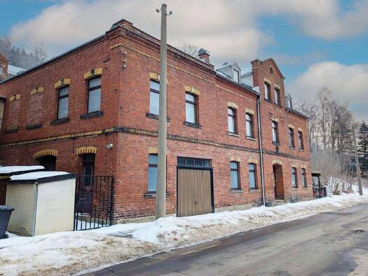 Mehrfamilienhaus zum Kauf 27.000 € 14 Zimmer 200 m² 480 m² Grundstück Talstraße 25 Klingenthal 08248