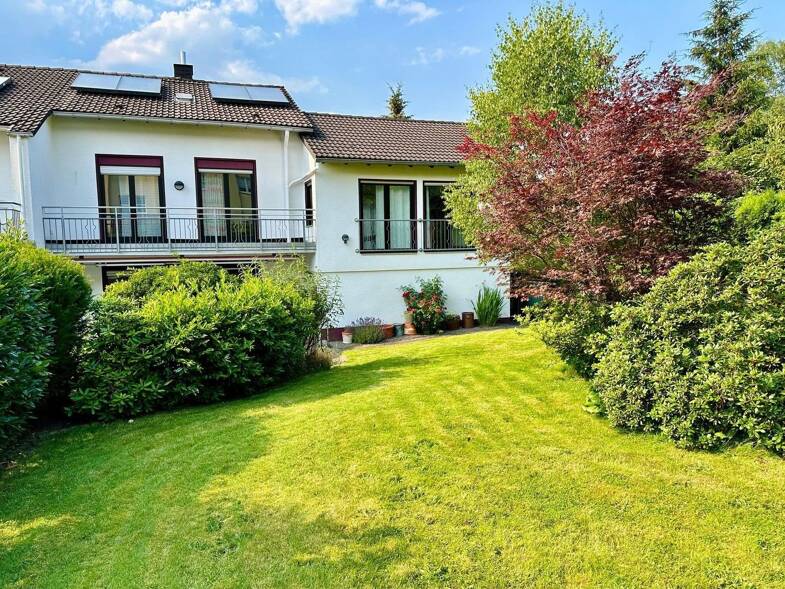 Doppelhaushälfte zum Kauf provisionsfrei 349.000 € 6 Zimmer 155 m² 1.000 m² Grundstück Hachenburg 57627