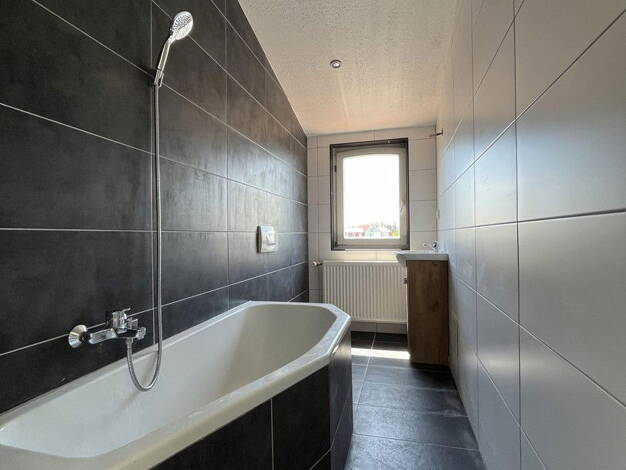 Wohnung zur Miete 450 € 3 Zimmer 68 m² 3. Geschoss Jägerstraße 70 Naumburg Naumburg 06618