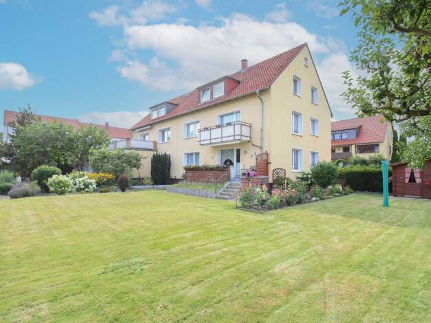 Mehrfamilienhaus zum Kauf als Kapitalanlage geeignet 550.000 € 9 Zimmer 215,1 m² 815 m² Grundstück Querum Wabe - Schunter - Beberbach 38108