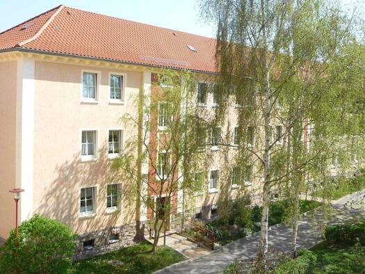 Wohnung zur Miete 361 € 3 Zimmer 64,4 m² 2. Geschoss Stauffenbergstr. 23 Saalfeld Saalfeld/Saale 07318