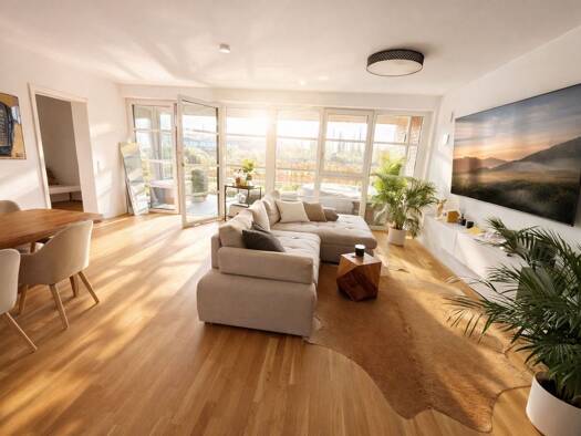 WG-Zimmer zur Miete 1.500 € 2,5 Zimmer 67 m² frei ab sofort Konsul-Smidt-Straße 30 Handelshäfen Bremen 28217