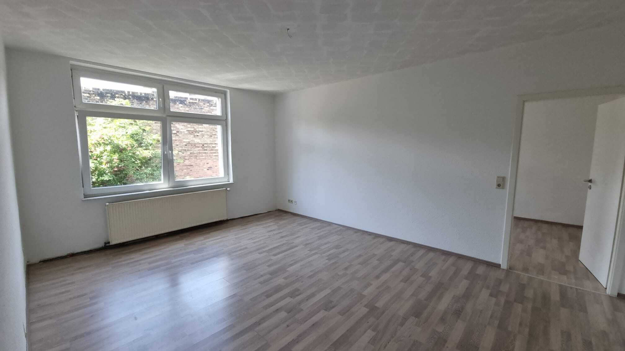 Wohnung zur Miete 490 € 3 Zimmer 75 m²<br/>Wohnfläche 1.<br/>Geschoss Walther-Rathenau-Straße 61 Bitterfeld Bitterfeld-Wolfen 06749