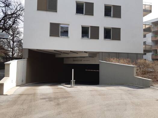 Tiefgarage zur Miete provisionsfrei 105 € Leopoldstraße 45a, TG 32 Wilten Innsbruck 6020