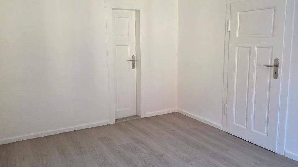 Wohnung zur Miete - Erstbezug 350 € 2 Zimmer 45 m² frei ab 01.03.2026 Langewiesen 98704