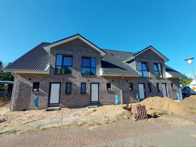 Reihenmittelhaus zur Miete 1.143,75 € 3 Zimmer 87,8 m² 121 m² Grundstück frei ab 01.02.2025 Gadeland Neumünster 24539