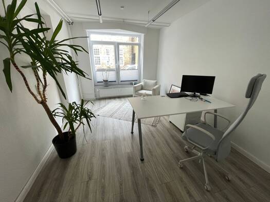 Büro zur Miete provisionsfrei 590 € 1 Zimmer 17 m² Bürofläche Norderstraße 103 Altstadt Altstadt 24939