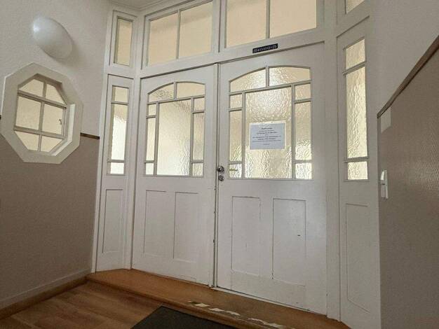 Wohnung zur Miete 5 Zimmer 142,9 m² 4 Geschosse frei ab sofort Nürtingen 72622