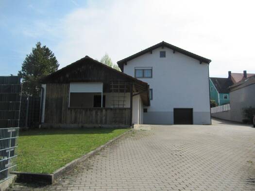 Mehrfamilienhaus zum Kauf 597.000 € 9 Zimmer 186 m² 750 m² Grundstück Mainburg 84048