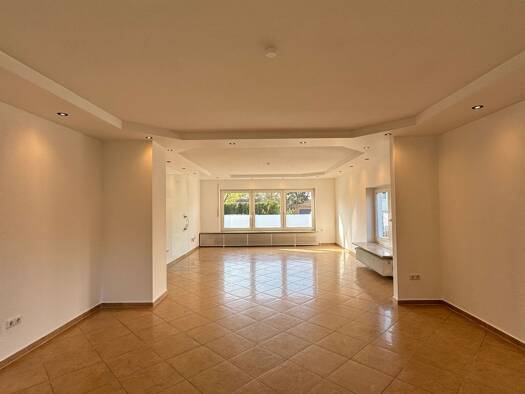 Einfamilienhaus zum Kauf 679.000 € 6 Zimmer 143 m² 591 m² Grundstück frei ab sofort Behringersdorf Schwaig bei Nürnberg 90571