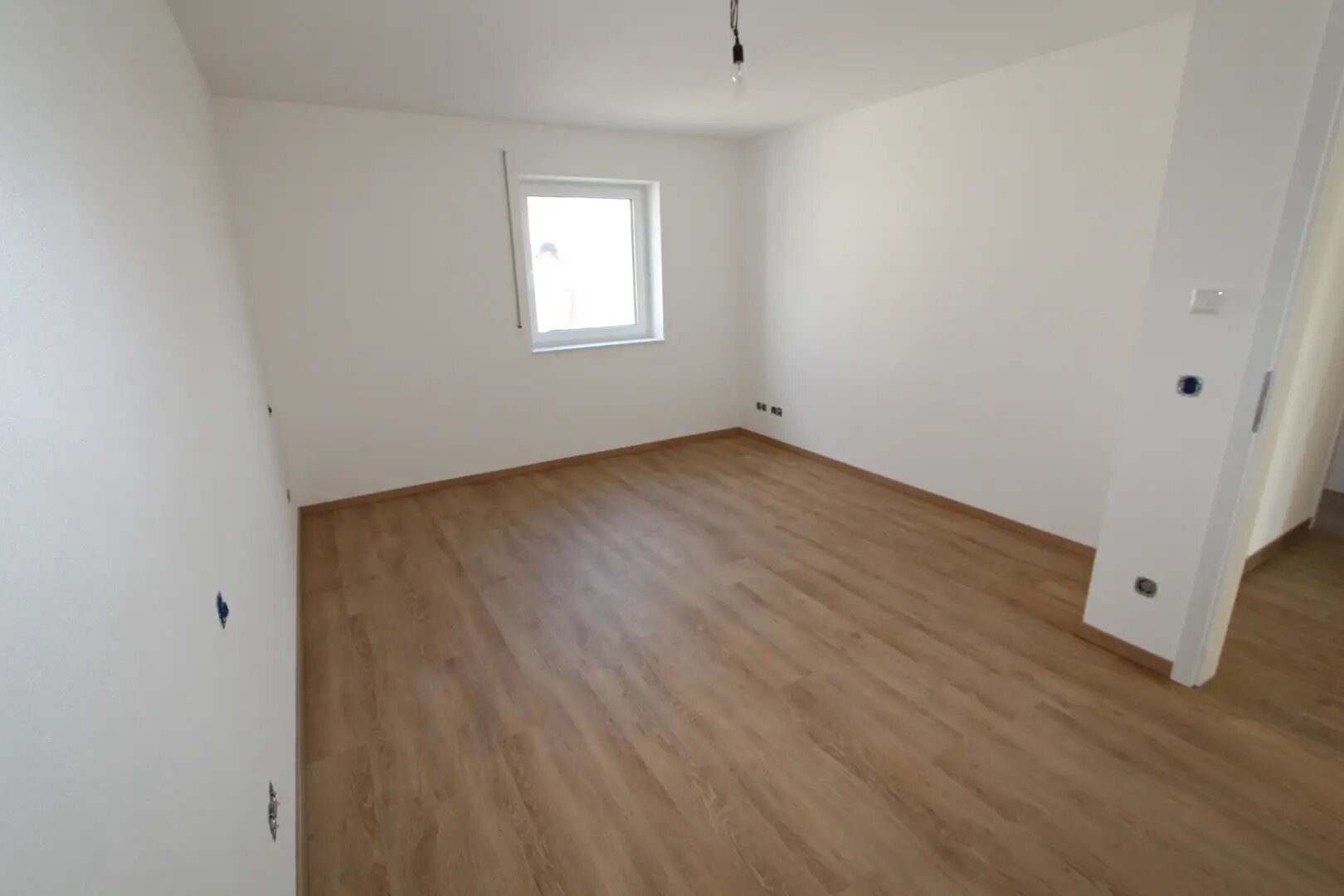 Wohnung zur Miete 700 € 4 Zimmer 110 m²<br/>Wohnfläche ab sofort<br/>Verfügbarkeit Enzianring Ettringen Ettringen 86833