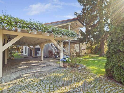 Mehrfamilienhaus zum Kauf 950.000 € 8 Zimmer 251 m² 820 m² Grundstück Falkensee 14612