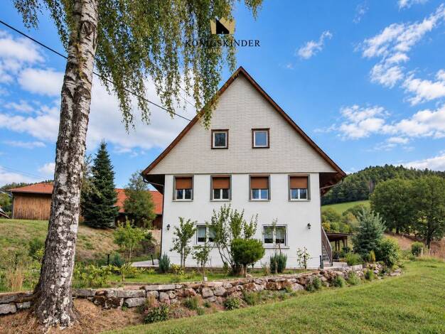 Einfamilienhaus zum Kauf 484.000 € 7 Zimmer 210 m² 648 m² Grundstück Gutach (Schwarzwaldbahn) 77793