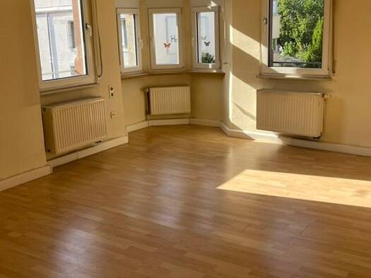Wohnung zum Kauf 214.800 € 3 Zimmer 89,2 m² Geschoss 2/2 frei ab sofort Innenstadt Worms 67549