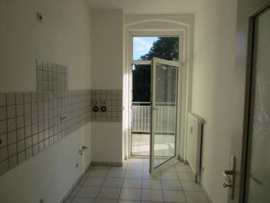 Wohnung zum Kauf 95.000 € 3 Zimmer 67,6 m² Südvorstadt Plauen 08527