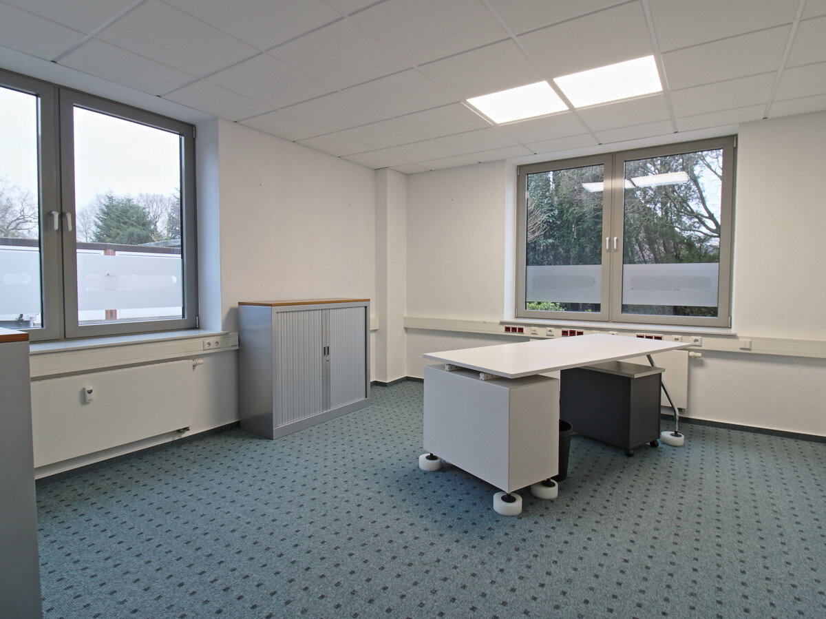 Bürofläche zur Miete 1.350 € 5 Zimmer 142 m²<br/>Bürofläche Heisfelde Leer (Ostfriesland) 26789