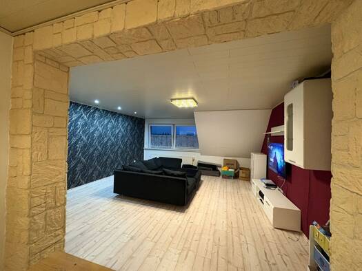 Wohnung zur Miete 700 € 3 Zimmer 89 m² Geschoss 3/3 frei ab 16.10.2026 Bodenheim Weilerswist 53919