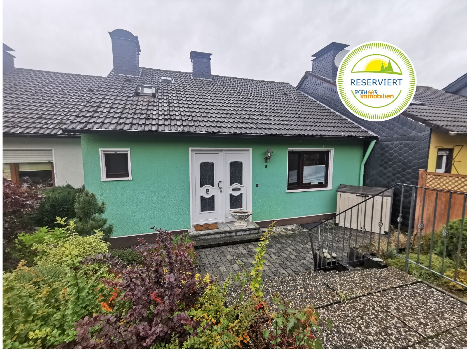 Reihenmittelhaus zum Kauf 179.000 € 4 Zimmer 100 m²<br/>Wohnfläche 359 m²<br/>Grundstück Bad Berleburg Bad Berleburg 57319