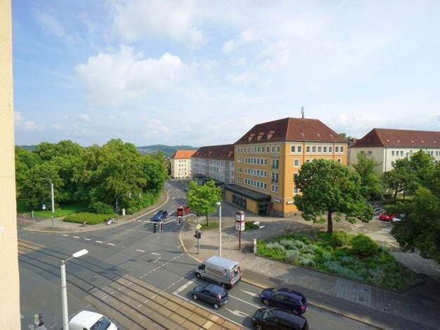 Wohnung zur Miete 212 € 2 Zimmer 48,1 m² 4. Geschoss Neundorfer Straße 82 Stadtmitte Plauen 08523