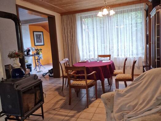 Doppelhaushälfte zum Kauf 275.000 € 5 Zimmer 140 m² 549 m² Grundstück Jesewitz Jesewitz 04838