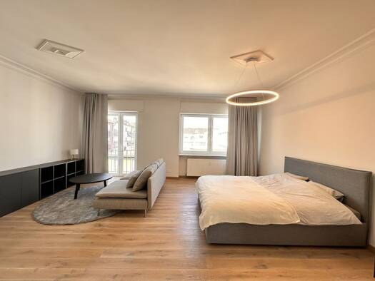 WG-Zimmer zur Miete auf Zeit 650 € 28,6 m² 3. Geschoss frei ab sofort Alt-Saarbrücken Mitte 66117