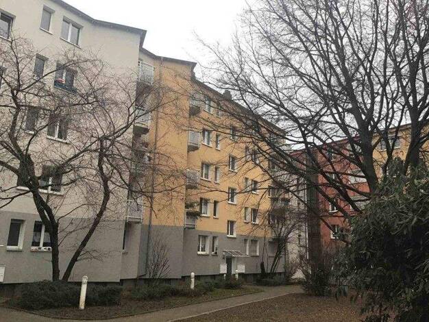 Wohnung zur Miete 703 € 2 Zimmer 52,3 m² 3. Geschoss frei ab 12.02.2026 Battonnstr. 66 Innenstadt Frankfurt am Main 60311