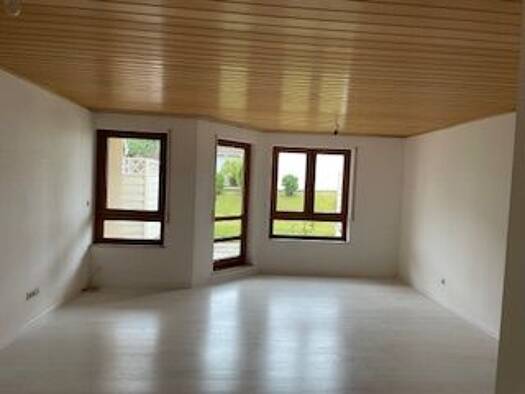 Terrassenwohnung zur Miete 700 € 2 Zimmer 59 m² Geschoss -1/3 frei ab 01.01.2026 Kuppingen Herrenberg 71083