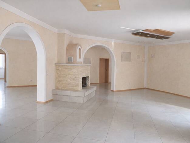Haus zum Kauf 1.200.000 € 5 Zimmer 434 m² 3.344 m² Grundstück Alte Bundesstraße 17 Hauenstein 76846