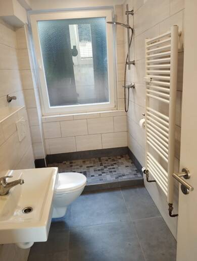 Wohnung zum Kauf 140.000 € 3 Zimmer 63 m² frei ab sofort Hann. Münden Hann. Münden 34346